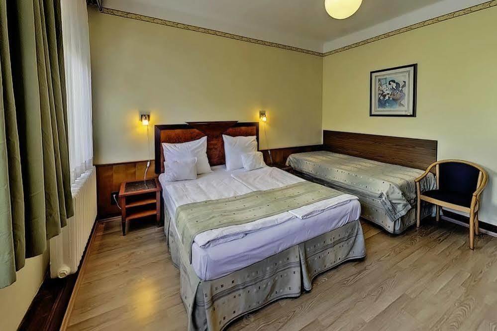 Hotel Metro بودابست المظهر الخارجي الصورة